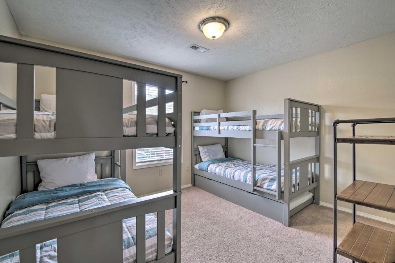 Branson Escape With Shared Pool, 5 Mi To Lake! Exterior photo